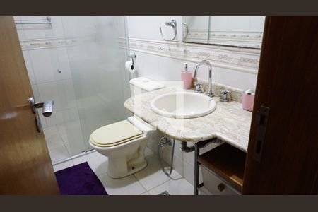 Apartamento à venda com 97m², 3 quartos e 2 vagasBanheiro Social