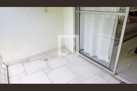 Apartamento à venda com 97m², 3 quartos e 2 vagasVaranda - Sala