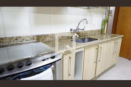Apartamento à venda com 97m², 3 quartos e 2 vagasCozinha