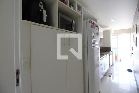 Apartamento à venda com 76m², 2 quartos e 1 vagaCozinha