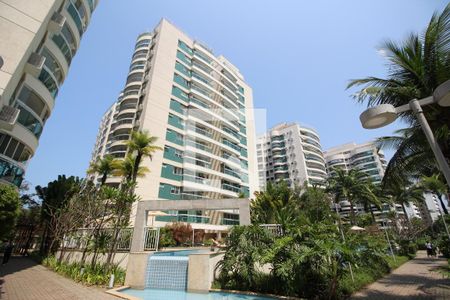 Apartamento à venda com 76m², 2 quartos e 1 vagaFachada