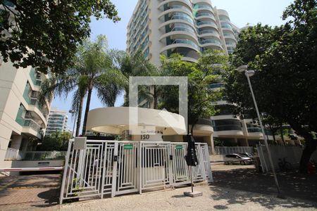 Apartamento à venda com 76m², 2 quartos e 1 vagaFachada