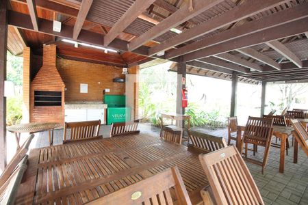 Apartamento à venda com 76m², 2 quartos e 1 vagaChurrasqueira