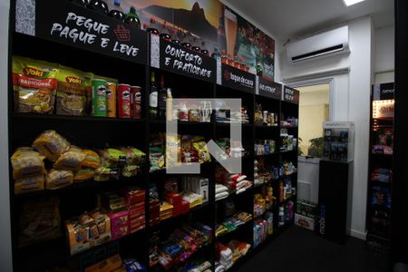 Apartamento à venda com 76m², 2 quartos e 1 vagaMercadinho