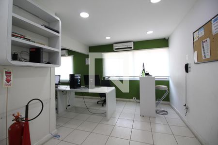 Apartamento à venda com 76m², 2 quartos e 1 vagaLan House