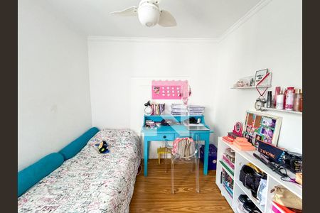 Apartamento à venda com 75m², 3 quartos e 1 vagaQuarto 2