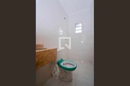 Casa para alugar com 105m², 3 quartos e 4 vagas Casa para alugar com 105m², 3 quartos e 4 vagasBanheiro do Quarto 2