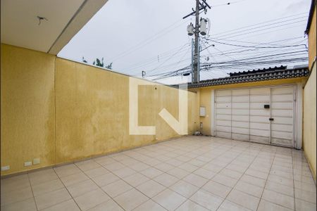 Casa para alugar com 105m², 3 quartos e 4 vagas Casa para alugar com 105m², 3 quartos e 4 vagasÁrea comum
