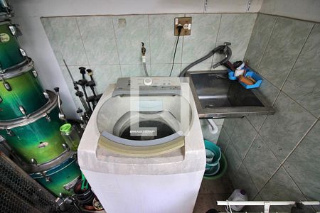 Casa de condomínio à venda com 105m², 3 quartos e 2 vagasÁrea de Serviço