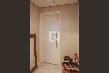 Entrada de apartamento à venda com 3 quartos, 162m² em Água Branca, São Paulo