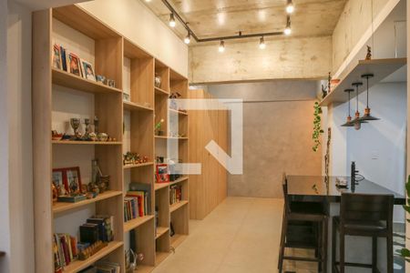 Entrada de apartamento à venda com 3 quartos, 162m² em Água Branca, São Paulo