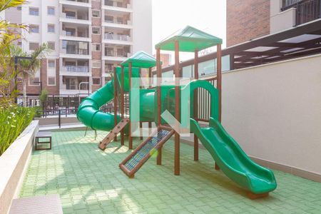 Apartamento à venda com 162m², 3 quartos e 2 vagasÁrea comum - Playground
