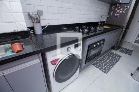 Apartamento à venda com 41m², 2 quartos e sem vaga Apartamento à venda com 41m², 2 quartos e sem vagaCozinha e Área de Serviço