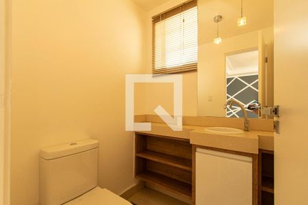 Apartamento para alugar com 175m², 3 quartos e 3 vagasBanheiro 4