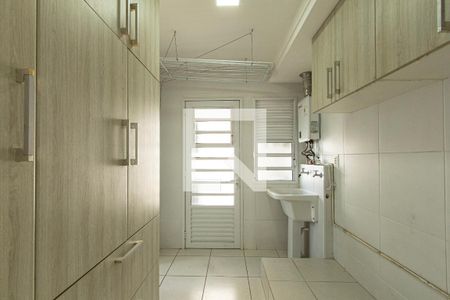 Apartamento para alugar com 175m², 3 quartos e 3 vagasÁrea de Serviço