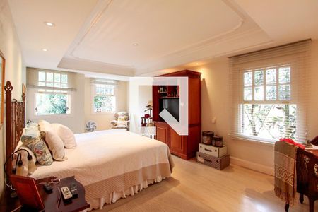 Casa de condomínio à venda com 1415m², 5 quartos e 6 vagas