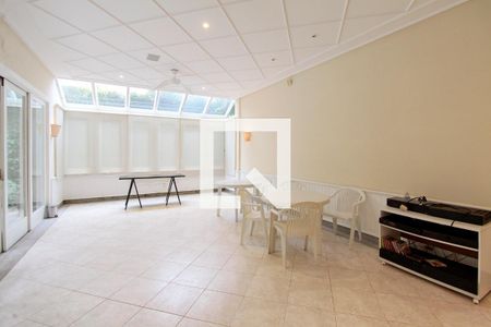 Casa de condomínio à venda com 1415m², 5 quartos e 6 vagas