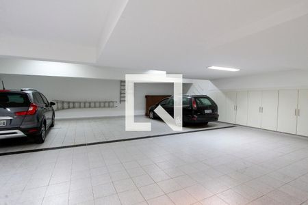 Casa de condomínio à venda com 1415m², 5 quartos e 6 vagas