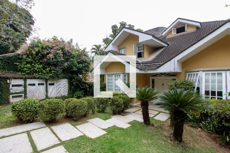 Casa de condomínio à venda com 1415m², 5 quartos e 6 vagas