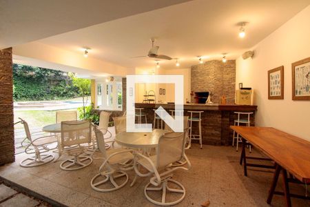 Casa de condomínio à venda com 1415m², 5 quartos e 6 vagas