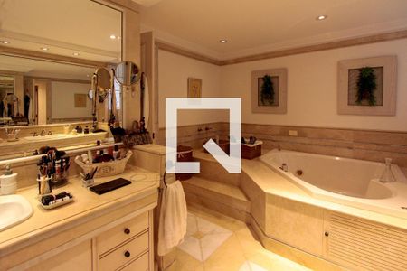 Casa de condomínio à venda com 1415m², 5 quartos e 6 vagas