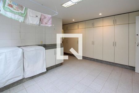 Casa de condomínio à venda com 1415m², 5 quartos e 6 vagas