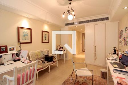 Casa de condomínio à venda com 1415m², 5 quartos e 6 vagas