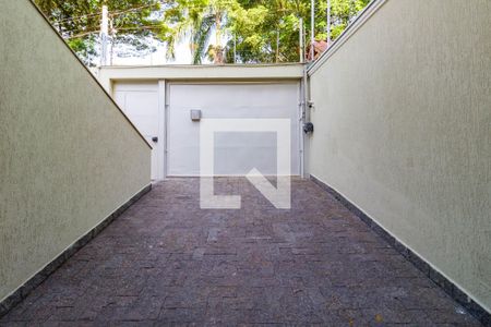 Casa à venda com 220m², 3 quartos e 4 vagasGaragem