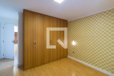 Casa à venda com 220m², 3 quartos e 4 vagasSuíte 3