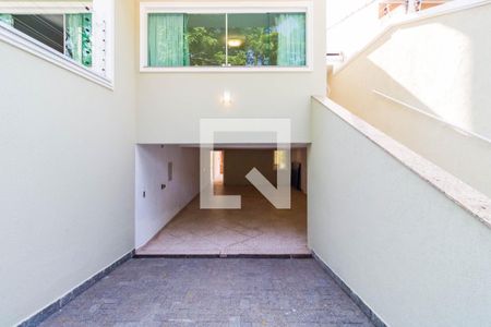 Casa à venda com 220m², 3 quartos e 4 vagasGaragem