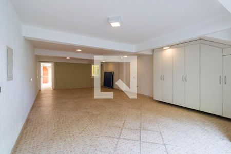 Casa à venda com 220m², 3 quartos e 4 vagasGaragem