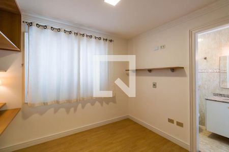 Casa à venda com 220m², 3 quartos e 4 vagasSuíte 2