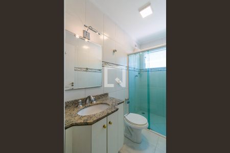 Casa à venda com 220m², 3 quartos e 4 vagasSuíte 3