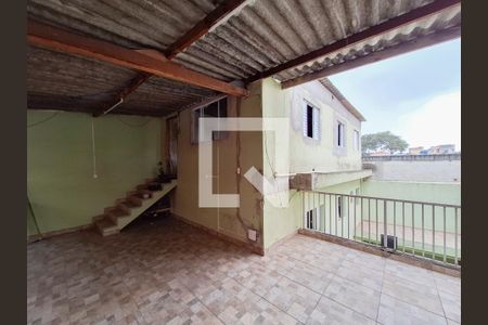 Casa à venda com 140m², 4 quartos e 3 vagas Casa à venda com 140m², 4 quartos e 3 vagasSalão