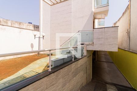 Casa de condomínio para alugar com 110m², 2 quartos e 1 vaga Casa de condomínio para alugar com 110m², 2 quartos e 1 vagaEntrada