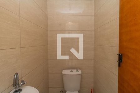 Lavabio de casa de condomínio para alugar com 2 quartos, 110m² em Vila Talarico, São Paulo