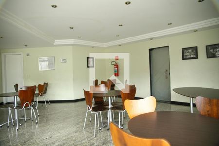 Apartamento à venda com 124m², 4 quartos e 2 vagasÁrea comum