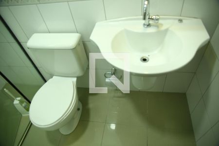 Apartamento à venda com 124m², 4 quartos e 2 vagasBanheiro Quarto 2