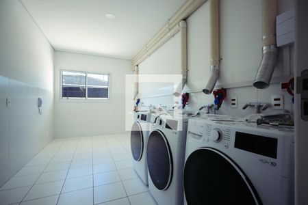 Studio para alugar com 32m², 1 quarto e sem vaga Studio para alugar com 32m², 1 quarto e sem vagaÁrea comum