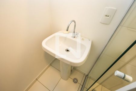 Studio para alugar com 32m², 1 quarto e sem vaga Studio para alugar com 32m², 1 quarto e sem vagaBanheiro