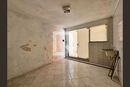 Casa à venda com 164m², 3 quartos e 3 vagas Casa à venda com 164m², 3 quartos e 3 vagasLavanderia