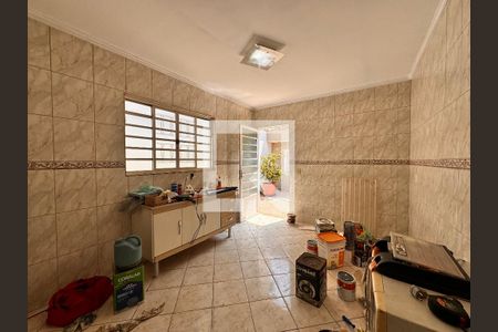 Casa à venda com 164m², 3 quartos e 3 vagas Casa à venda com 164m², 3 quartos e 3 vagasCozinha