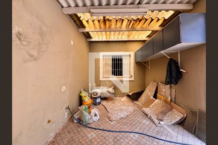 Casa à venda com 164m², 3 quartos e 3 vagas Casa à venda com 164m², 3 quartos e 3 vagasQuintal