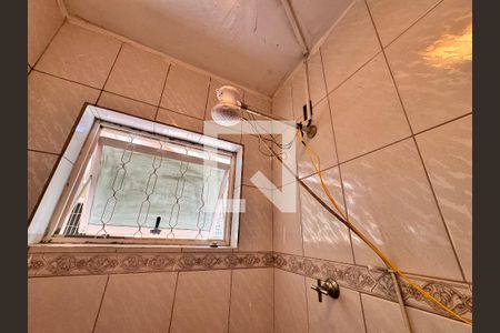 Casa à venda com 164m², 3 quartos e 3 vagas Casa à venda com 164m², 3 quartos e 3 vagasBanheiro edícula