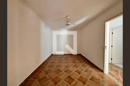 Casa à venda com 164m², 3 quartos e 3 vagas Casa à venda com 164m², 3 quartos e 3 vagasQuarto 2