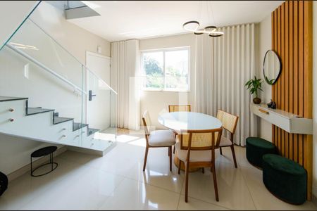 Sala de apartamento à venda com 3 quartos, 177m² em Padre Eustáquio, Belo Horizonte