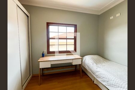 Casa para alugar com 303m², 4 quartos e 5 vagas Casa para alugar com 303m², 4 quartos e 5 vagasSuíte 2