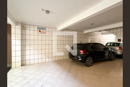 Casa para alugar com 303m², 4 quartos e 5 vagas Casa para alugar com 303m², 4 quartos e 5 vagasGaragem