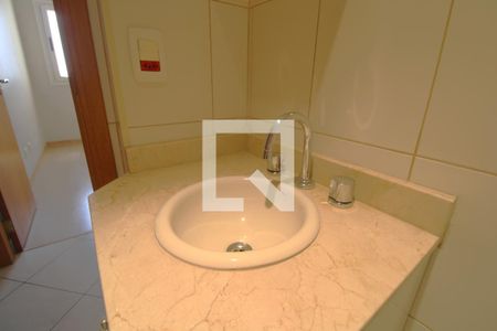 Apartamento para alugar com 100m², 3 quartos e 1 vagaPia banheiro comum