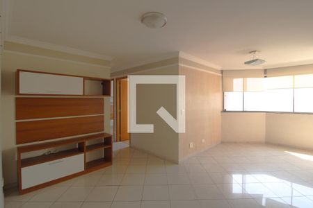 Sala de apartamento para alugar com 3 quartos, 100m² em Vila Sofia, São Paulo